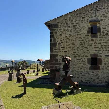 Museo De Campanas, Vierna * San Bartolomé de Meruelo